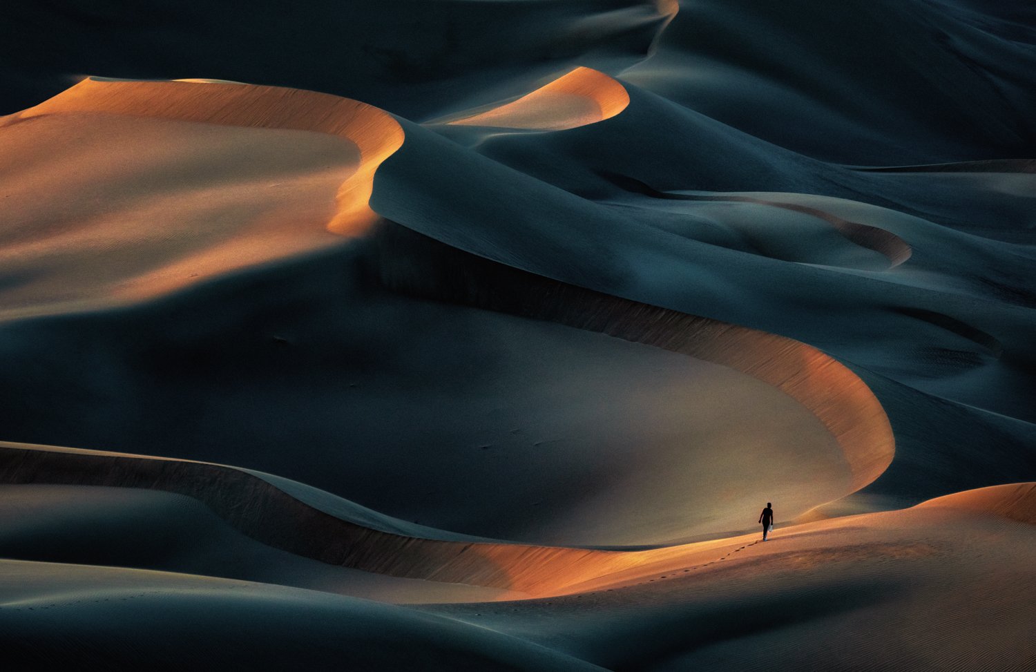 magnificence of desert by Babak Mehrafshar