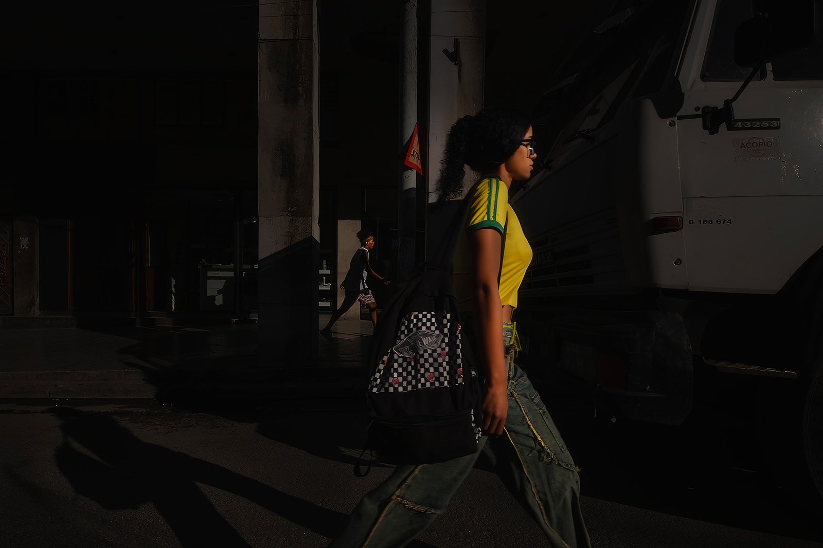 A Glimpse of Havana 10 by Xuejun Long