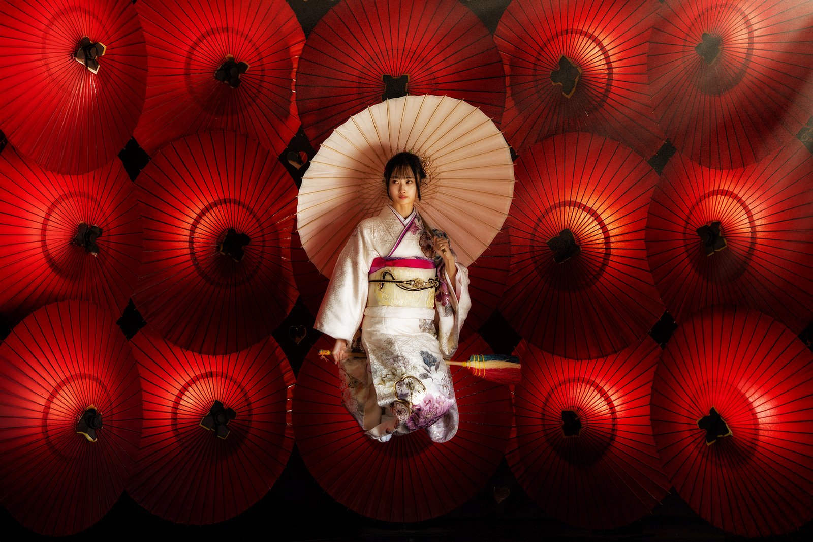 Crimson Reverie by Tomohiko Funai