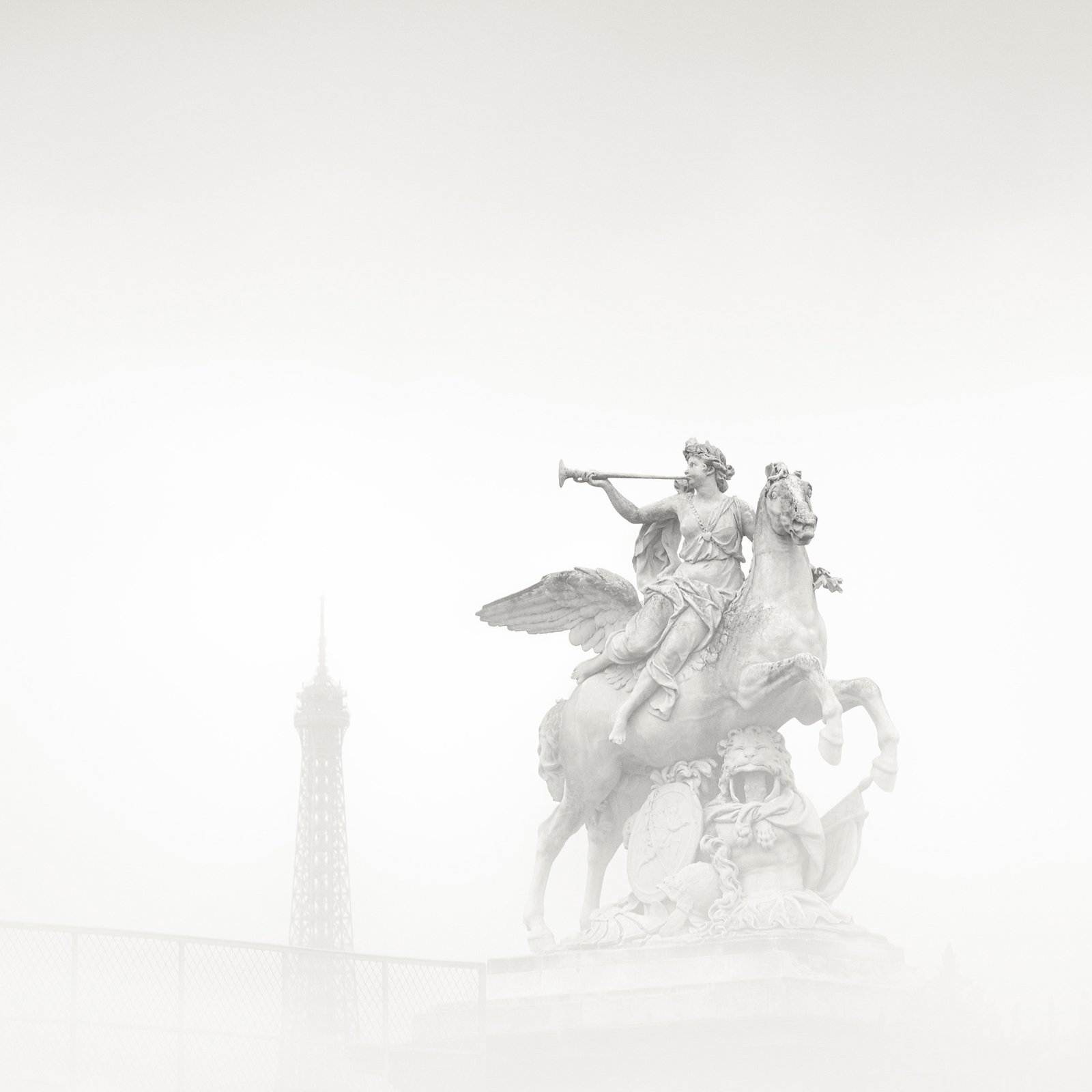 Sculptures | Tuileries Garden by Rolandas Urbonavicius